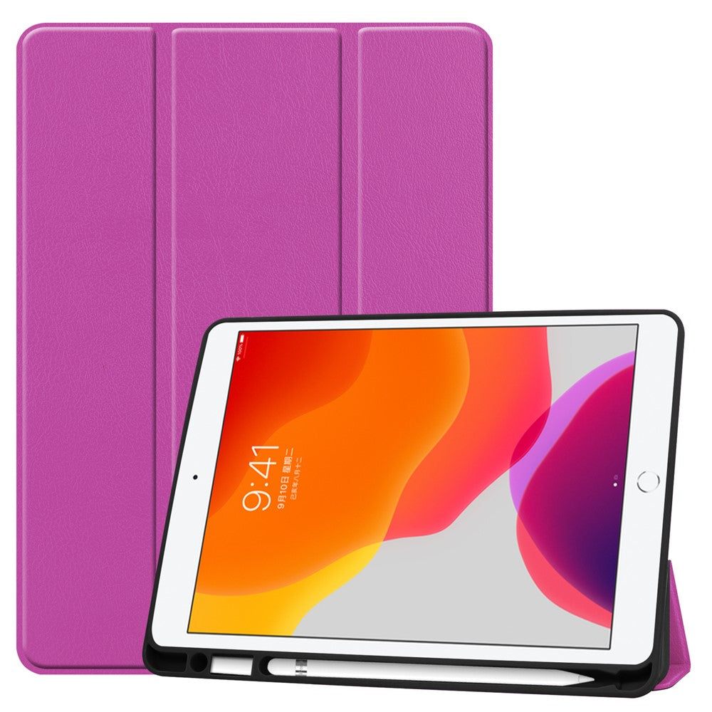 Étui en cuir pour tablette iPad 10.2 (2021) / (2020) / (2019) avec support à trois volets et emplacement pour stylo 