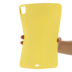For iPad Pro 12.9 (2018) / (2020) / (2021) / (2022) Slim Light Anti-scratch Microfiber Lining Liquid Silicone Tablet Case Protective Shell