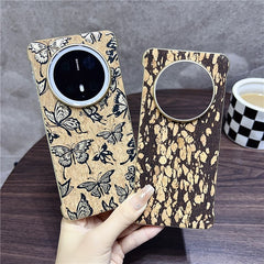 For Huawei Mate 70 Pro+ / Mate 70 Pro PC Phone Case Compatible with MagSafe Embossed Pattern Mobile Cove - TechGearPal