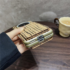 For Huawei Mate 70 Pro  /  70 Pro+ Case Compatible with MagSafe Pattern Print PU + PC Phone Cover with Card Holde - TechGearPal