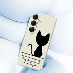 For Samsung Galaxy S25 Case Black Cat on the Wall Pattern Printing Straight Edge TPU Phone Back Cover